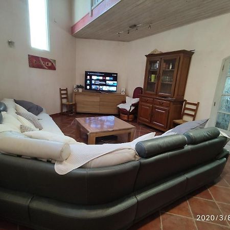 La Villa Moursoise 4 Etoiles Экстерьер фото