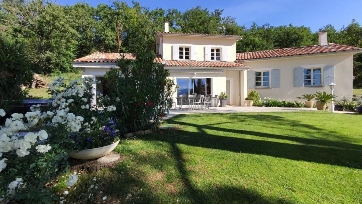 La Villa Moursoise 4 Etoiles Экстерьер фото
