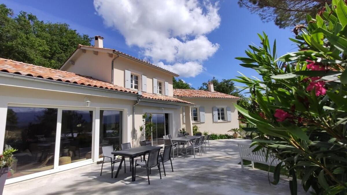 La Villa Moursoise 4 Etoiles Экстерьер фото
