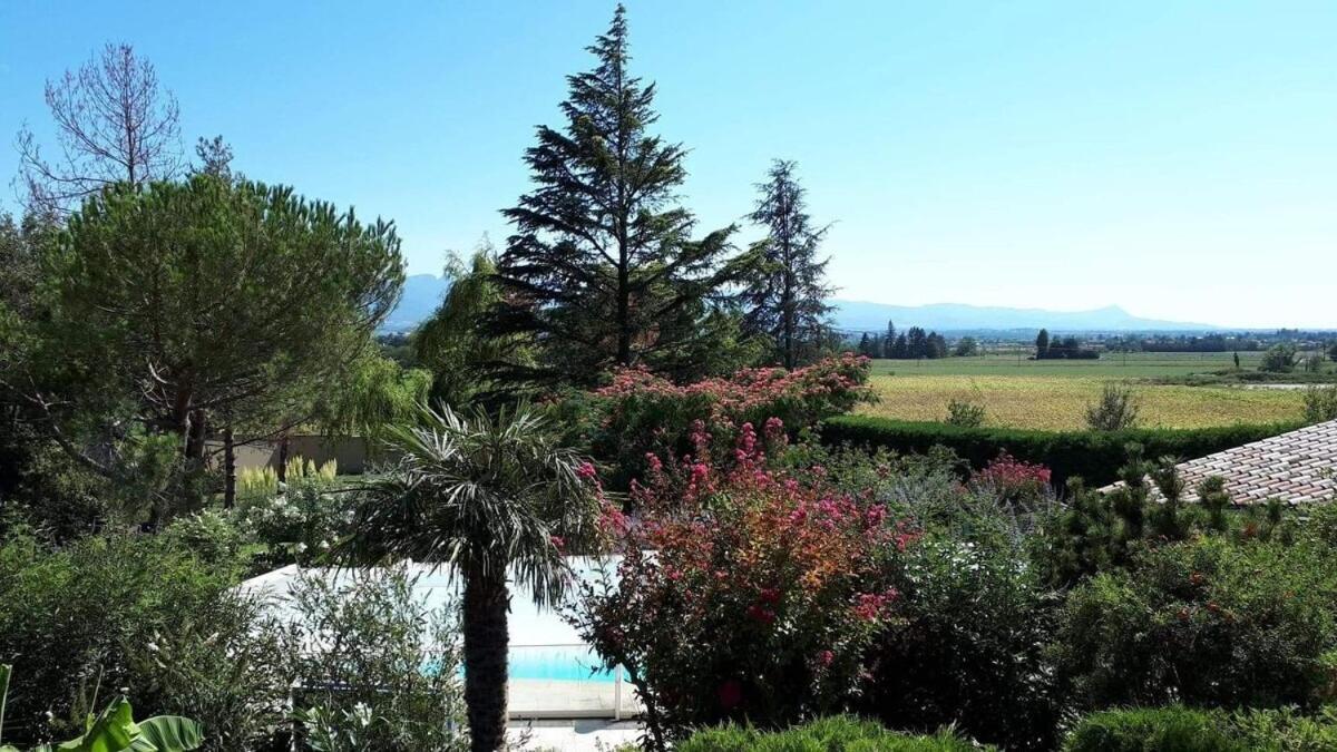 La Villa Moursoise 4 Etoiles Экстерьер фото